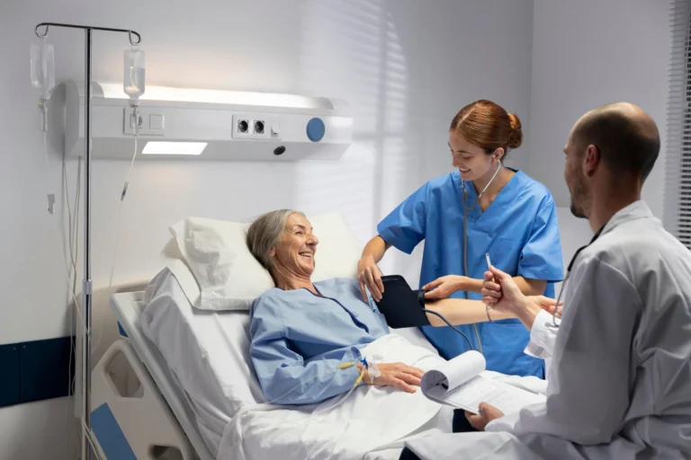 medium-shot-nurse-doctor-checking-patient_23-21489